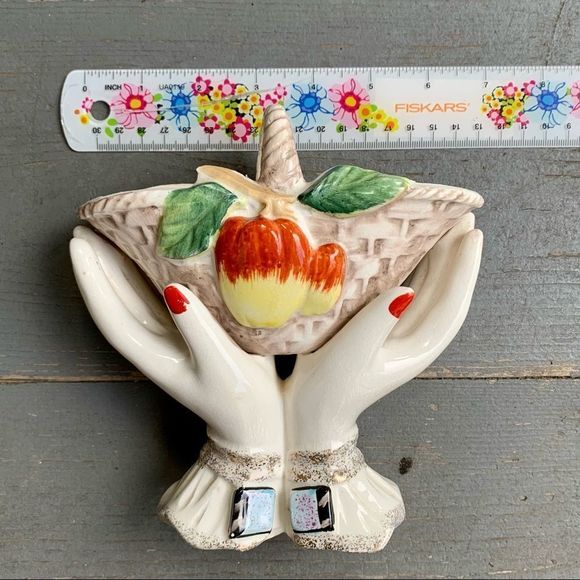 Vintage Ucagco Porcelain Basket/Vase GORGEOUS! - Picture 5 of 17